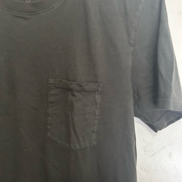 Everlane‎ dark green men’s 100% cotton pocket tee shirt - Picture 3 of 6